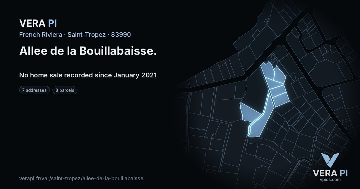 Allee de la Bouillabaisse, Saint-Tropez at night – every parcel coloured by the prices around it, the street's own parcels lit