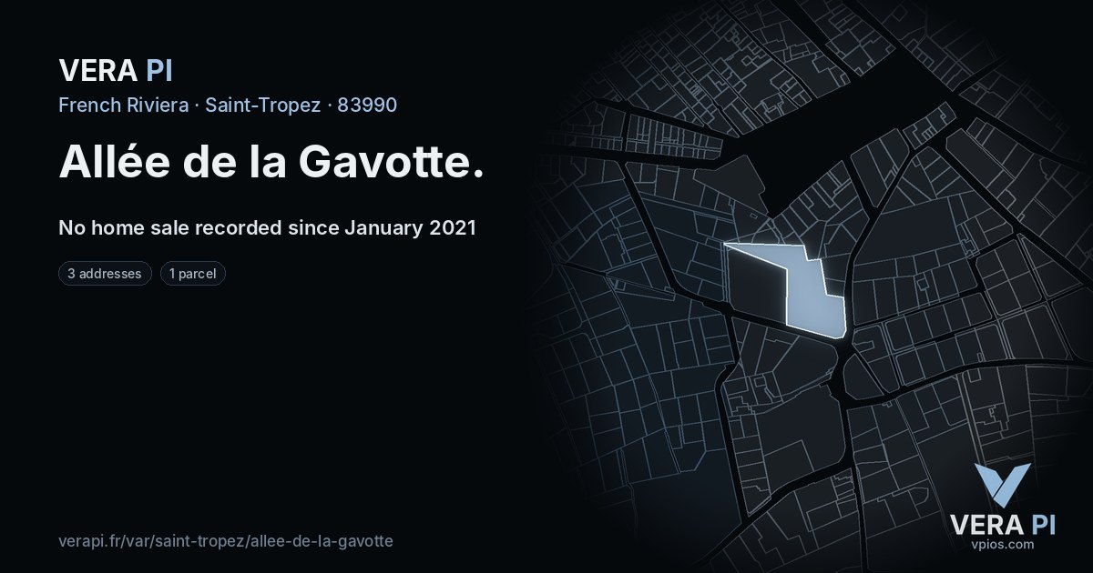 Allée de la Gavotte, Saint-Tropez at night – every parcel coloured by the prices around it, the street's own parcels lit