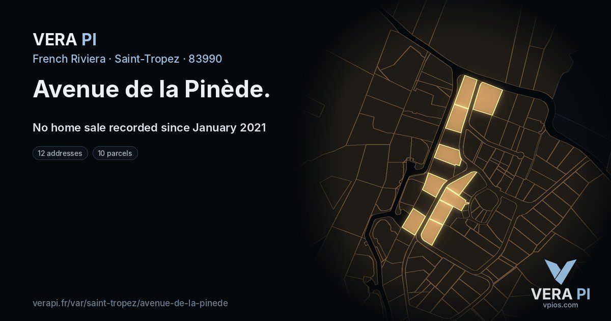 Avenue de la Pinède, Saint-Tropez at night – every parcel coloured by the prices around it, the street's own parcels lit