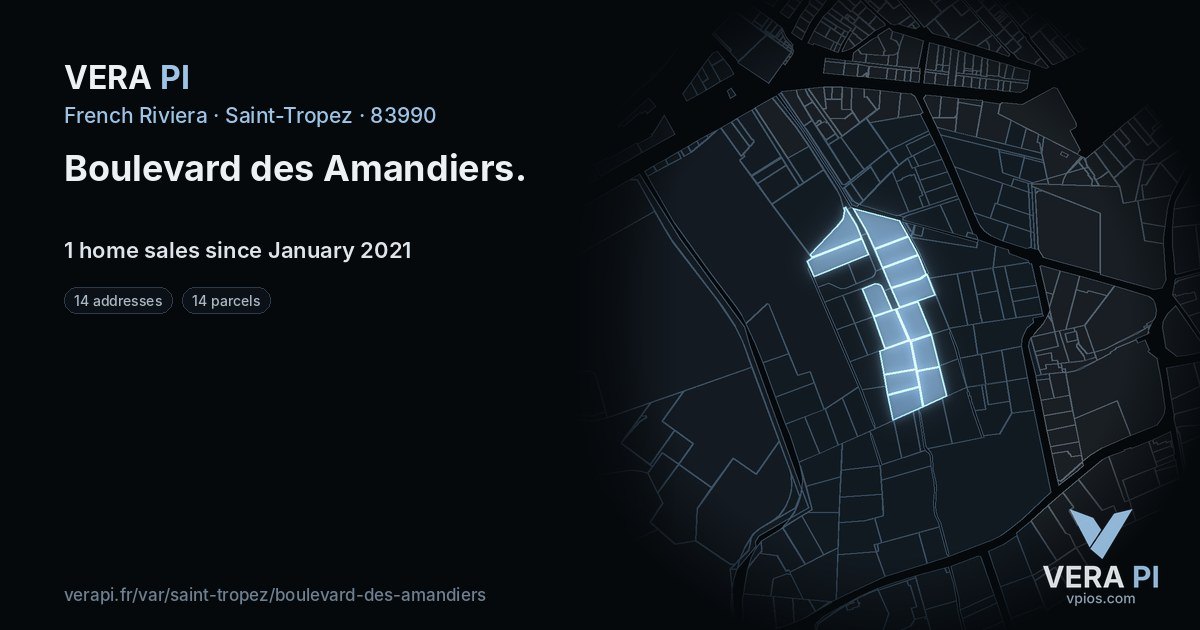 Boulevard des Amandiers, Saint-Tropez at night – every parcel coloured by the prices around it, the street's own parcels lit