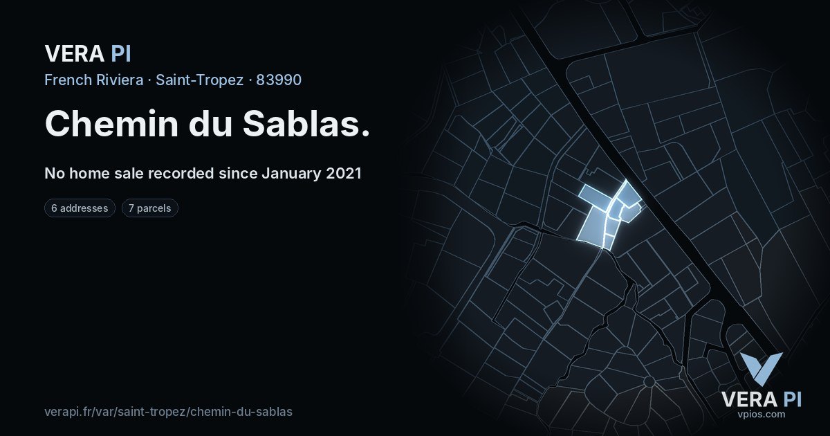 Chemin du Sablas, Saint-Tropez at night – every parcel coloured by the prices around it, the street's own parcels lit