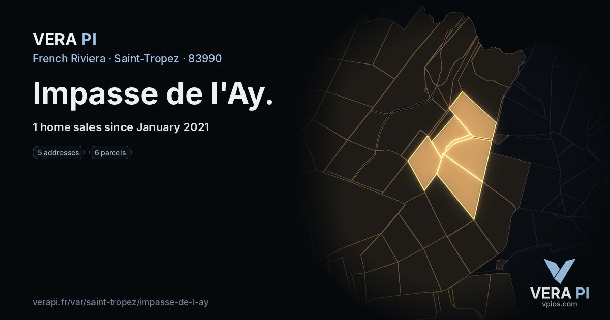 Impasse de l'Ay, Saint-Tropez at night – every parcel coloured by the prices around it, the street's own parcels lit