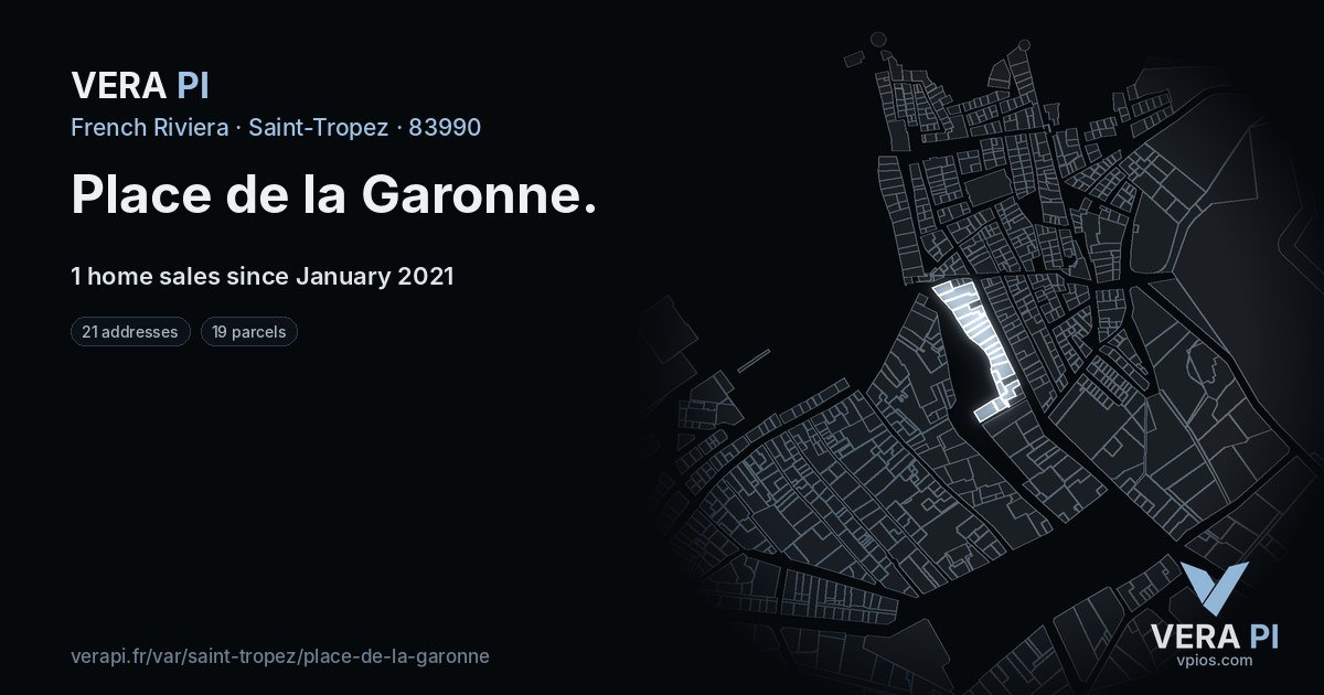 Place de la Garonne, Saint-Tropez at night – every parcel coloured by the prices around it, the street's own parcels lit