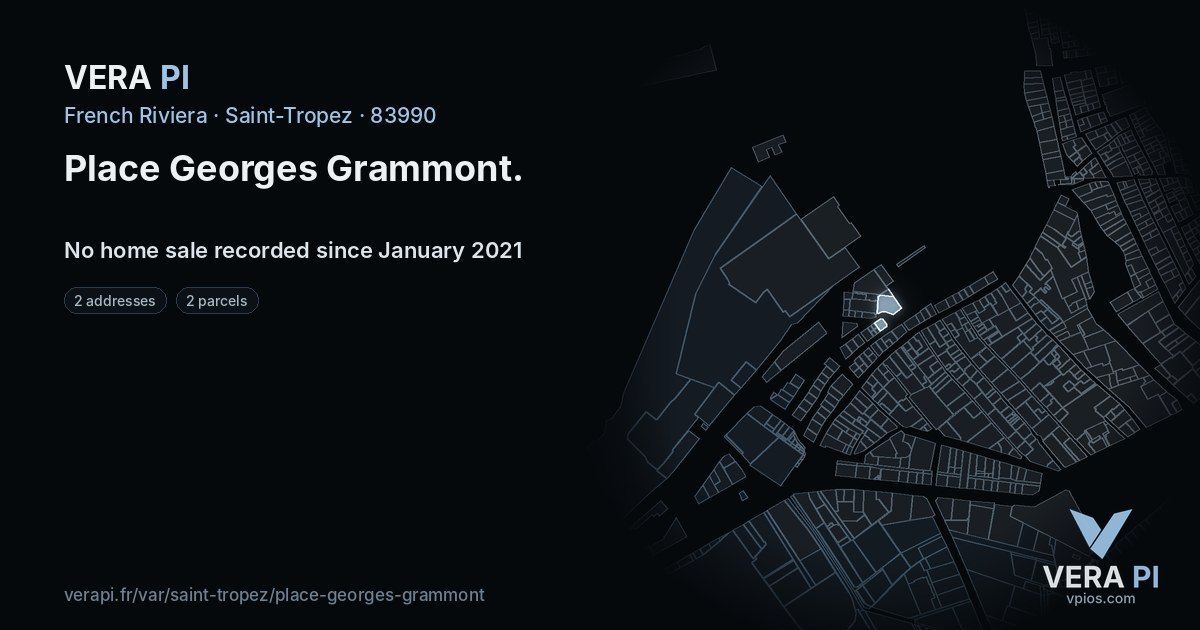 Place Georges Grammont, Saint-Tropez at night – every parcel coloured by the prices around it, the street's own parcels lit