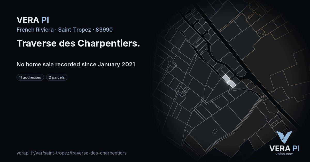 Traverse des Charpentiers, Saint-Tropez at night – every parcel coloured by the prices around it, the street's own parcels lit
