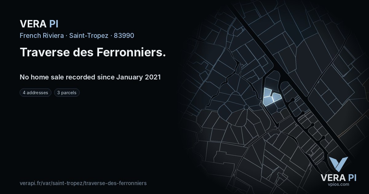Traverse des Ferronniers, Saint-Tropez at night – every parcel coloured by the prices around it, the street's own parcels lit