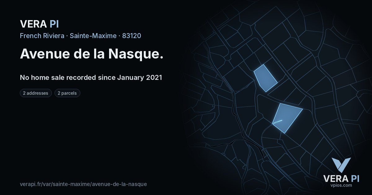 Avenue de la Nasque, Sainte-Maxime at night – every parcel coloured by the prices around it, the street's own parcels lit