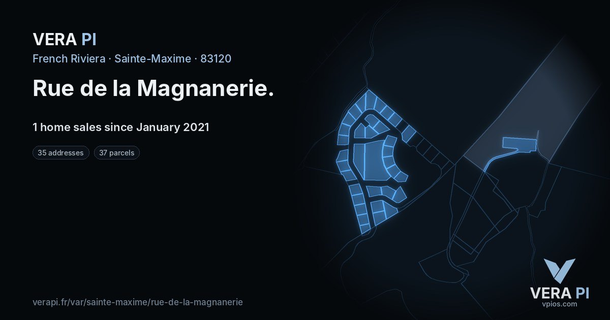 Rue de la Magnanerie, Sainte-Maxime at night – every parcel coloured by the prices around it, the street's own parcels lit