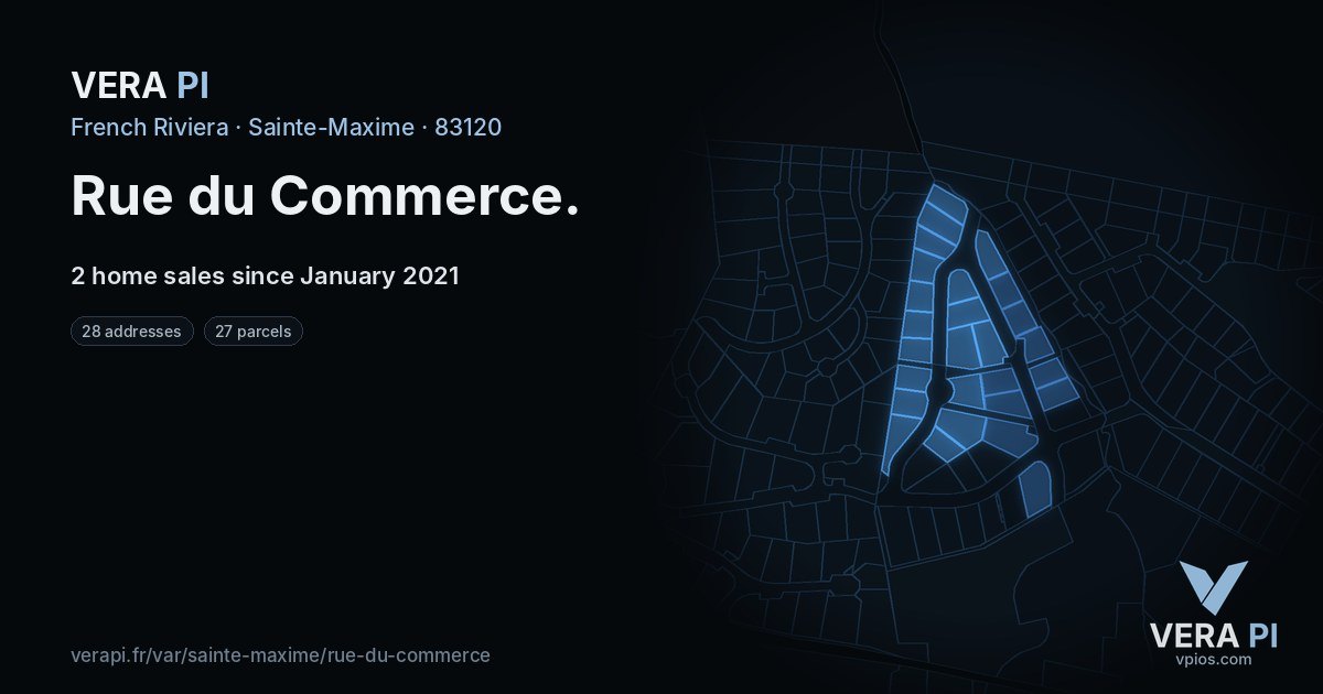 Rue du Commerce, Sainte-Maxime at night – every parcel coloured by the prices around it, the street's own parcels lit