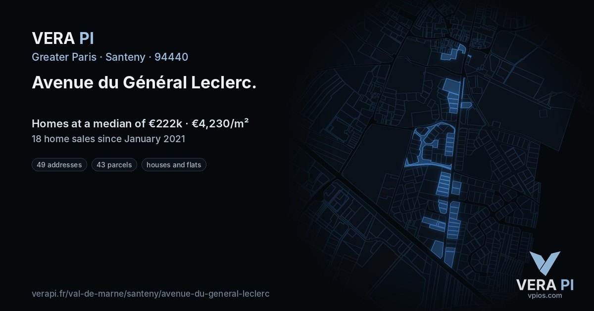 Avenue du Général Leclerc, Santeny at night – every parcel coloured by the prices around it, the street's own parcels lit