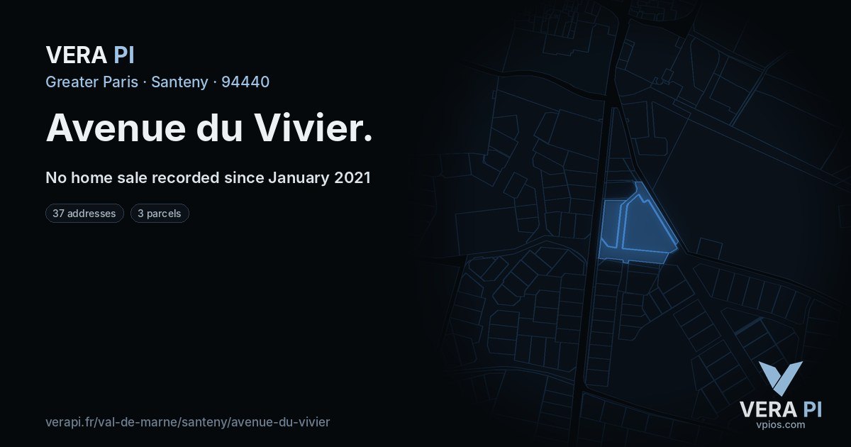 Avenue du Vivier, Santeny at night – every parcel coloured by the prices around it, the street's own parcels lit