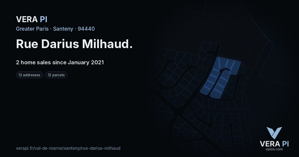 Rue Darius Milhaud, Santeny at night – every parcel coloured by the prices around it, the street's own parcels lit