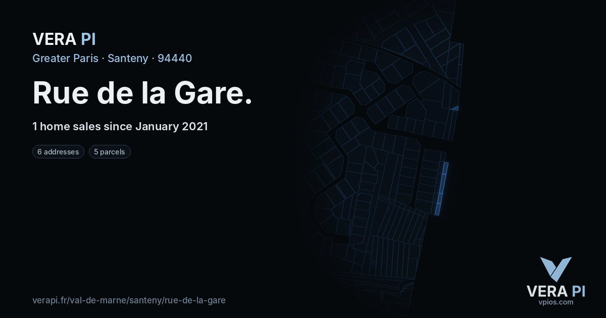 Rue de la Gare, Santeny at night – every parcel coloured by the prices around it, the street's own parcels lit