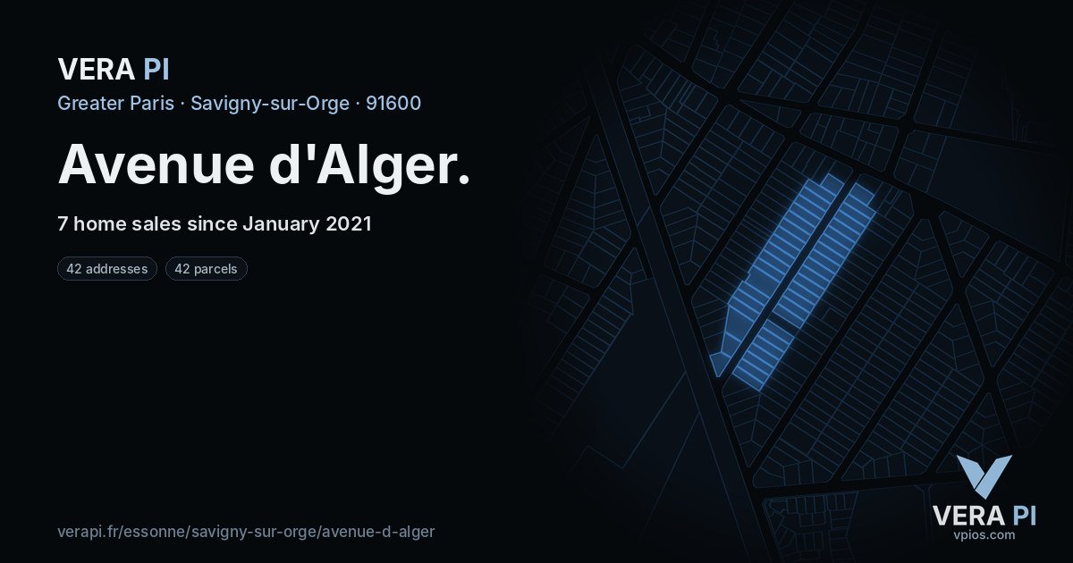 Avenue d'Alger, Savigny-sur-Orge at night – every parcel coloured by the prices around it, the street's own parcels lit