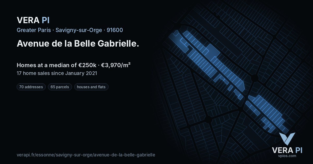 Avenue de la Belle Gabrielle, Savigny-sur-Orge at night – every parcel coloured by the prices around it, the street's own parcels lit