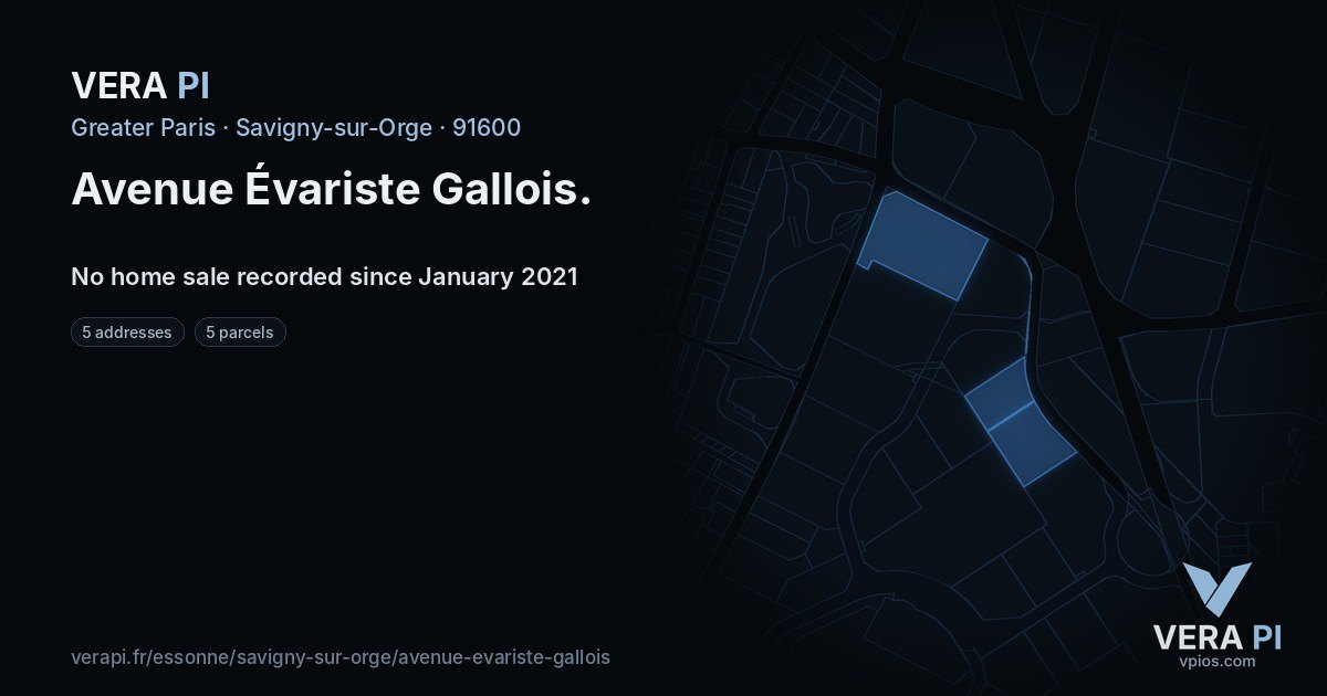 Avenue Évariste Gallois, Savigny-sur-Orge at night – every parcel coloured by the prices around it, the street's own parcels lit