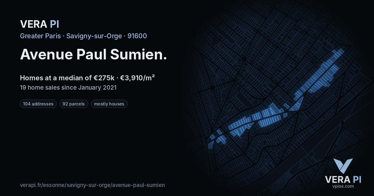Avenue Paul Sumien, Savigny-sur-Orge at night – every parcel coloured by the prices around it, the street's own parcels lit