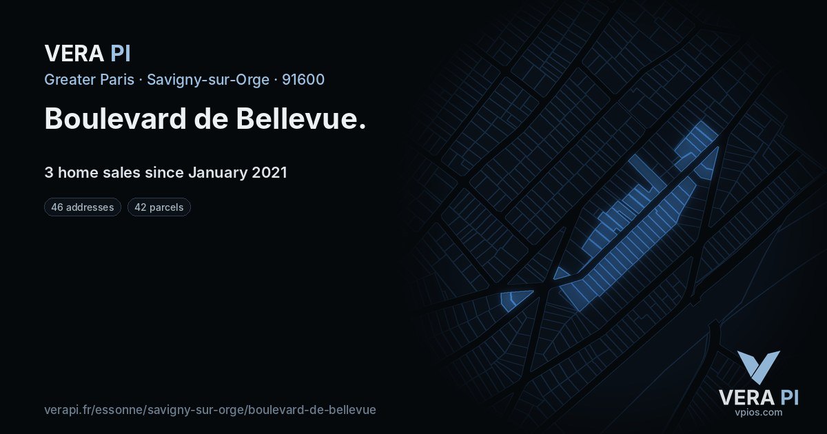 Boulevard de Bellevue, Savigny-sur-Orge at night – every parcel coloured by the prices around it, the street's own parcels lit