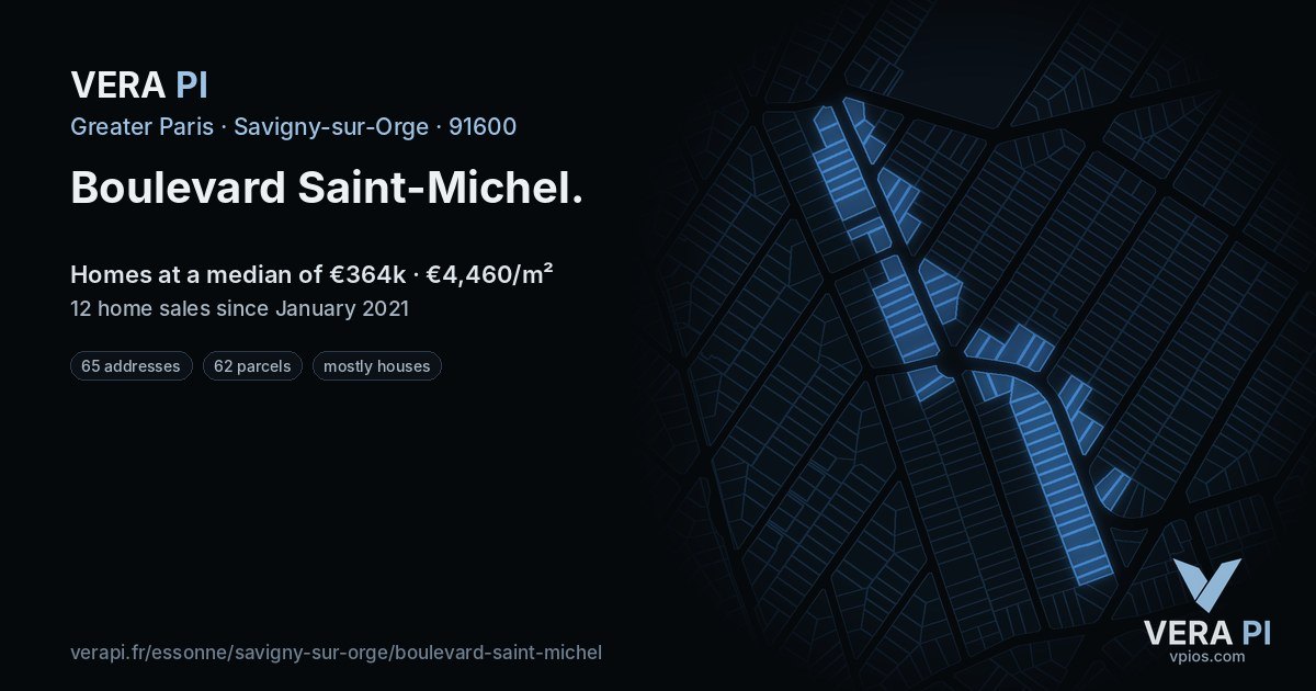 Boulevard Saint-Michel, Savigny-sur-Orge at night – every parcel coloured by the prices around it, the street's own parcels lit