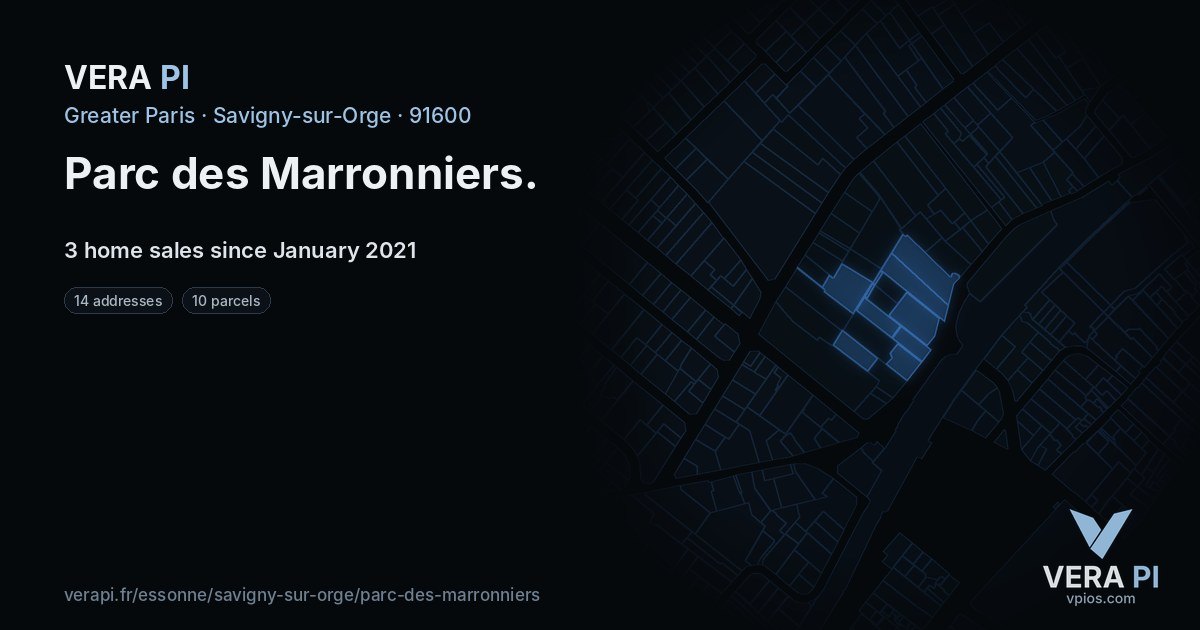 Parc des Marronniers, Savigny-sur-Orge at night – every parcel coloured by the prices around it, the street's own parcels lit