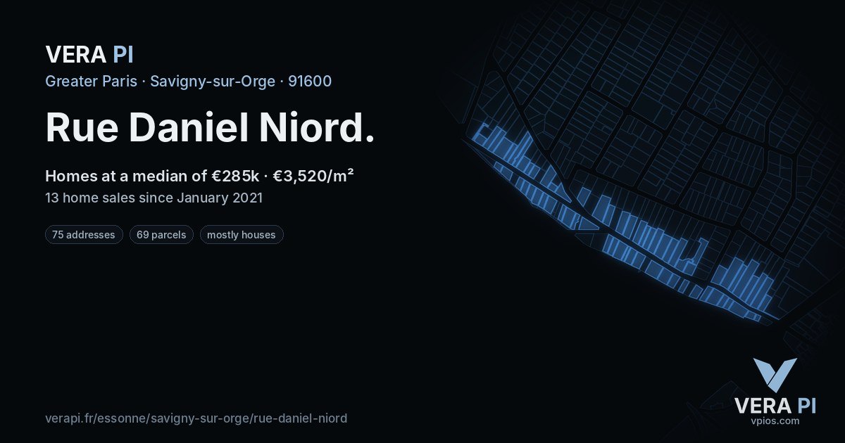 Rue Daniel Niord, Savigny-sur-Orge at night – every parcel coloured by the prices around it, the street's own parcels lit