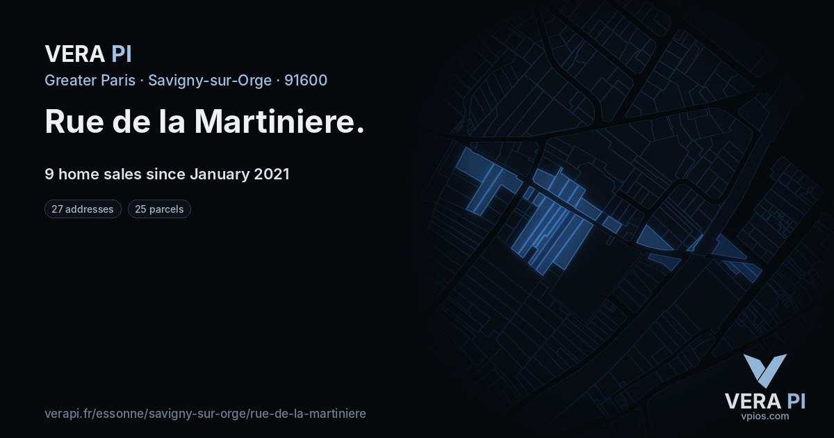 Rue de la Martiniere, Savigny-sur-Orge at night – every parcel coloured by the prices around it, the street's own parcels lit