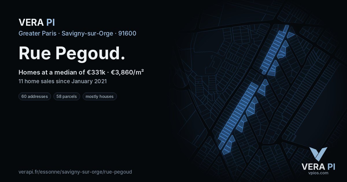 Rue Pegoud, Savigny-sur-Orge at night – every parcel coloured by the prices around it, the street's own parcels lit