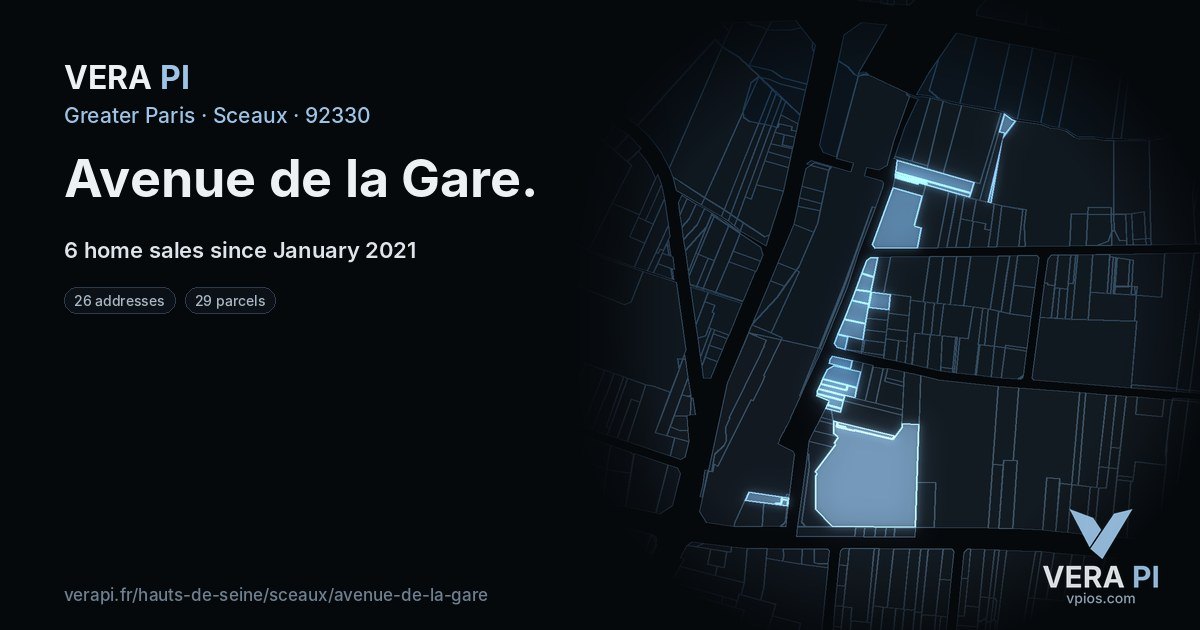 Avenue de la Gare, Sceaux at night – every parcel coloured by the prices around it, the street's own parcels lit