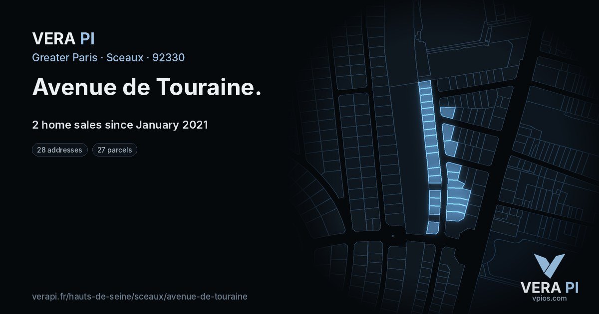 Avenue de Touraine, Sceaux at night – every parcel coloured by the prices around it, the street's own parcels lit