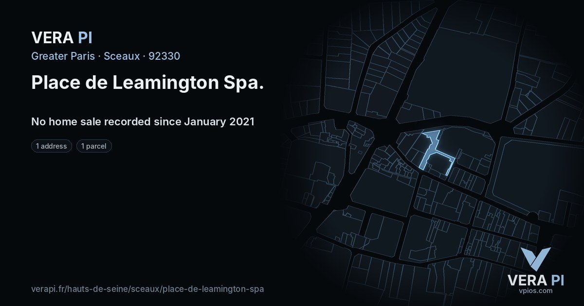 Place de Leamington Spa, Sceaux at night – every parcel coloured by the prices around it, the street's own parcels lit
