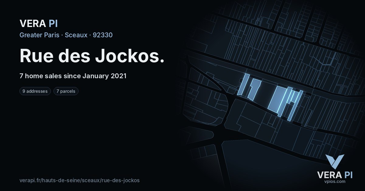 Rue des Jockos, Sceaux at night – every parcel coloured by the prices around it, the street's own parcels lit