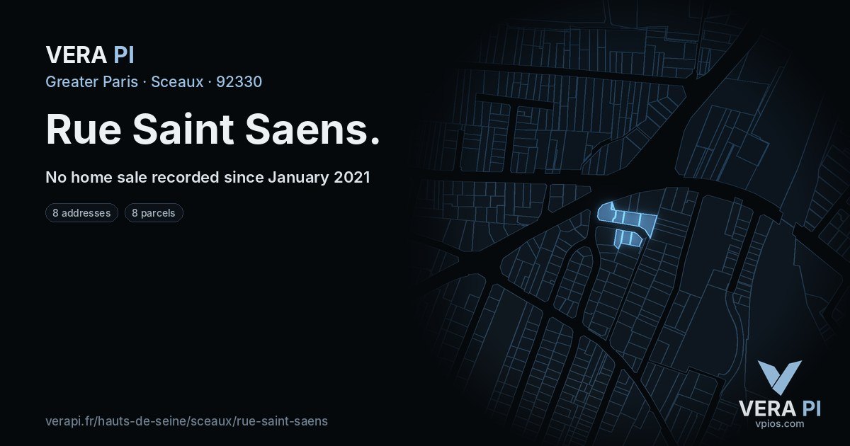 Rue Saint Saens, Sceaux at night – every parcel coloured by the prices around it, the street's own parcels lit