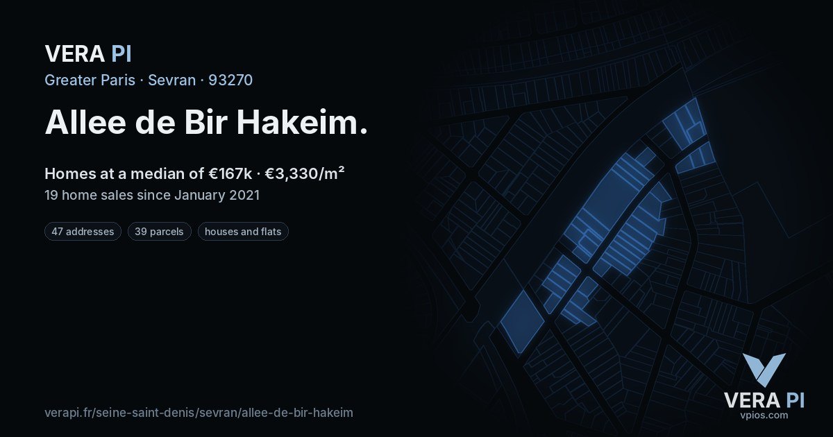 Allee de Bir Hakeim, Sevran at night – every parcel coloured by the prices around it, the street's own parcels lit