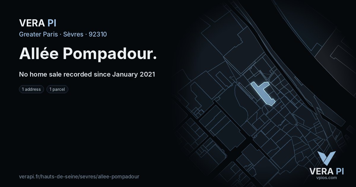 Allée Pompadour, Sèvres at night – every parcel coloured by the prices around it, the street's own parcels lit