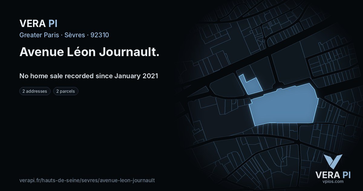 Avenue Léon Journault, Sèvres at night – every parcel coloured by the prices around it, the street's own parcels lit