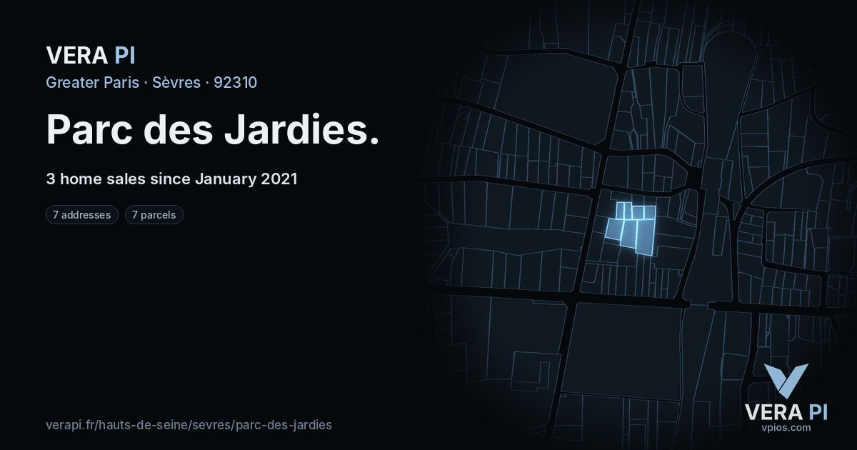 Parc des Jardies, Sèvres at night – every parcel coloured by the prices around it, the street's own parcels lit
