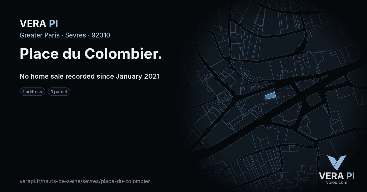 Place du Colombier, Sèvres at night – every parcel coloured by the prices around it, the street's own parcels lit