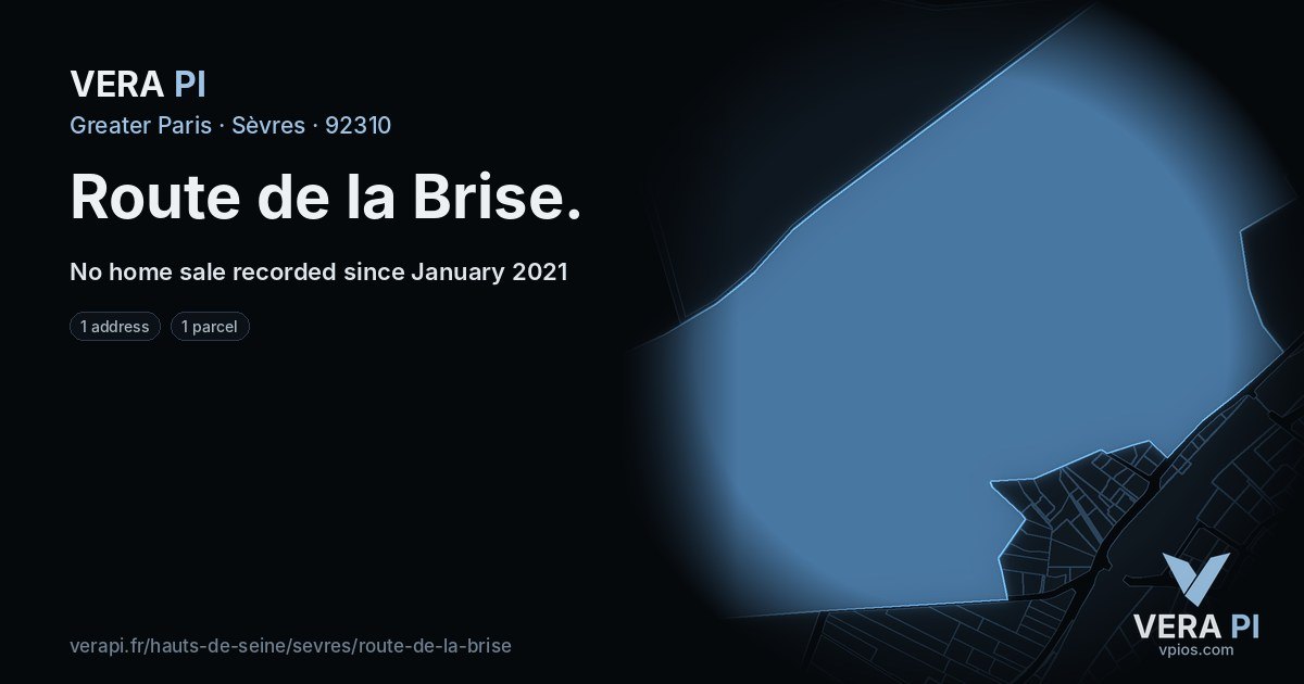 Route de la Brise, Sèvres at night – every parcel coloured by the prices around it, the street's own parcels lit