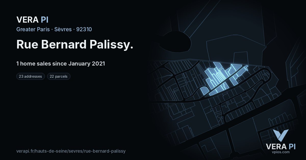 Rue Bernard Palissy, Sèvres at night – every parcel coloured by the prices around it, the street's own parcels lit