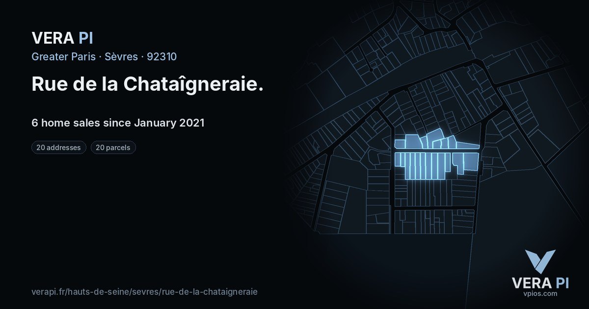 Rue de la Chataîgneraie, Sèvres at night – every parcel coloured by the prices around it, the street's own parcels lit