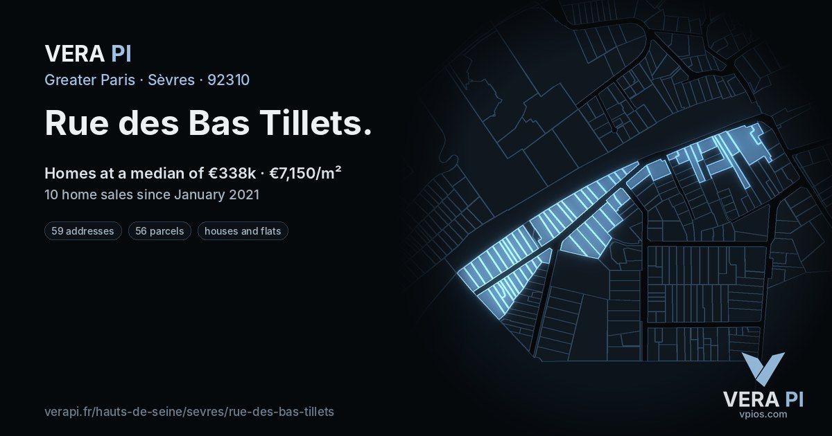 Rue des Bas Tillets, Sèvres at night – every parcel coloured by the prices around it, the street's own parcels lit