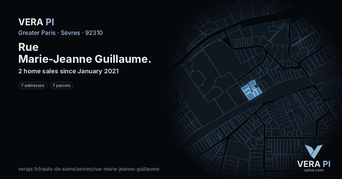 Rue Marie-Jeanne Guillaume, Sèvres at night – every parcel coloured by the prices around it, the street's own parcels lit
