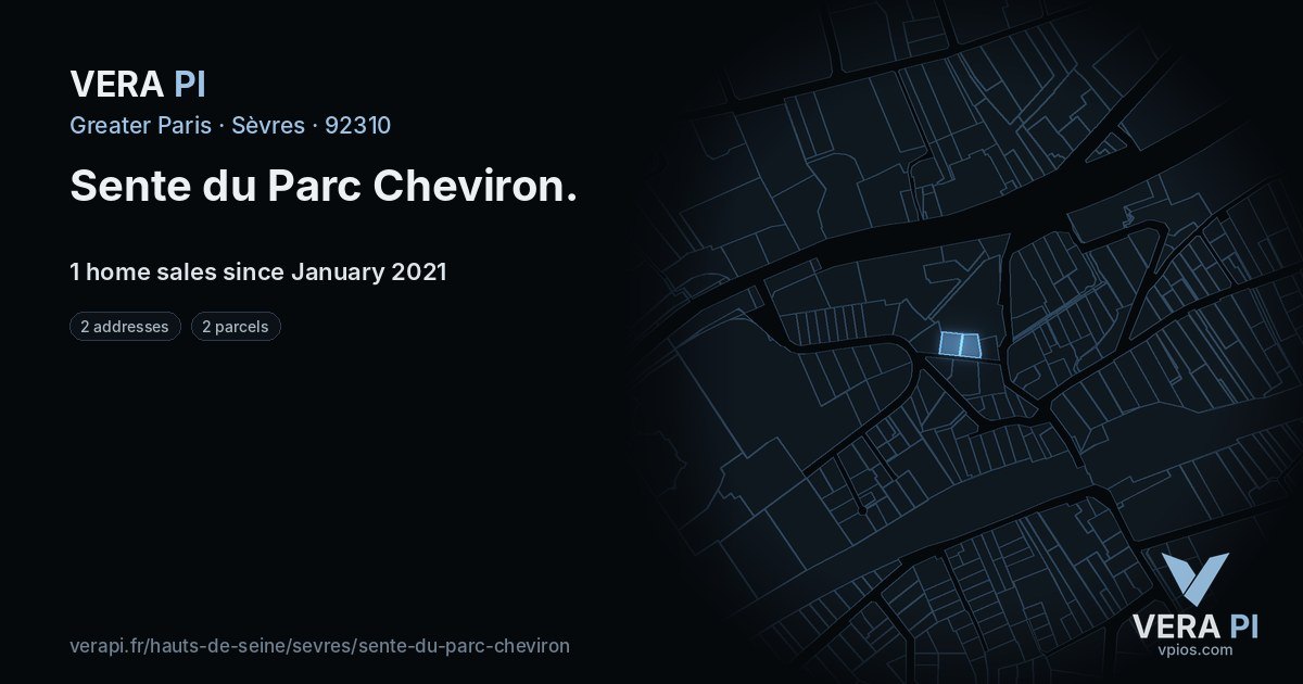 Sente du Parc Cheviron, Sèvres at night – every parcel coloured by the prices around it, the street's own parcels lit