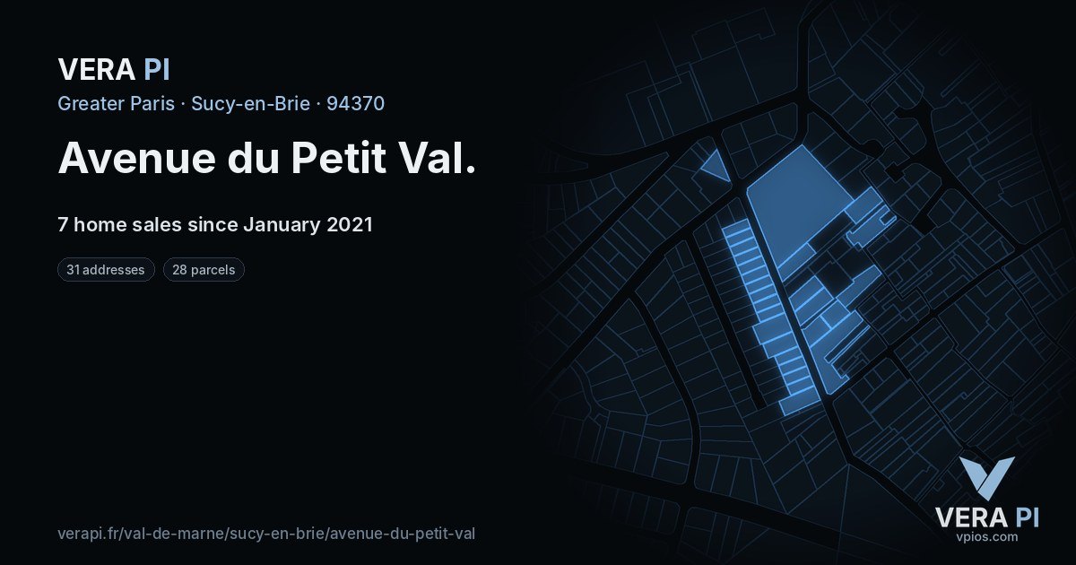 Avenue du Petit Val, Sucy-en-Brie at night – every parcel coloured by the prices around it, the street's own parcels lit