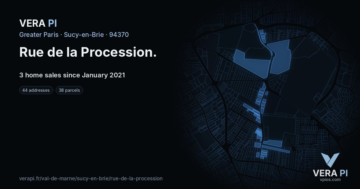Rue de la Procession, Sucy-en-Brie at night – every parcel coloured by the prices around it, the street's own parcels lit