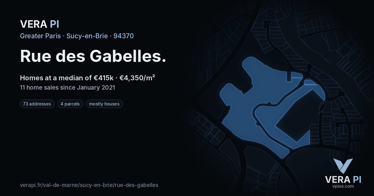 Rue des Gabelles, Sucy-en-Brie at night – every parcel coloured by the prices around it, the street's own parcels lit