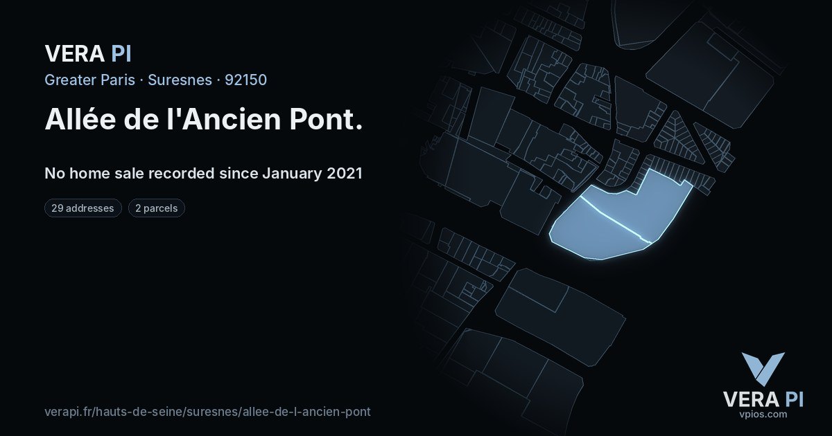 Allée de l'Ancien Pont, Suresnes at night – every parcel coloured by the prices around it, the street's own parcels lit