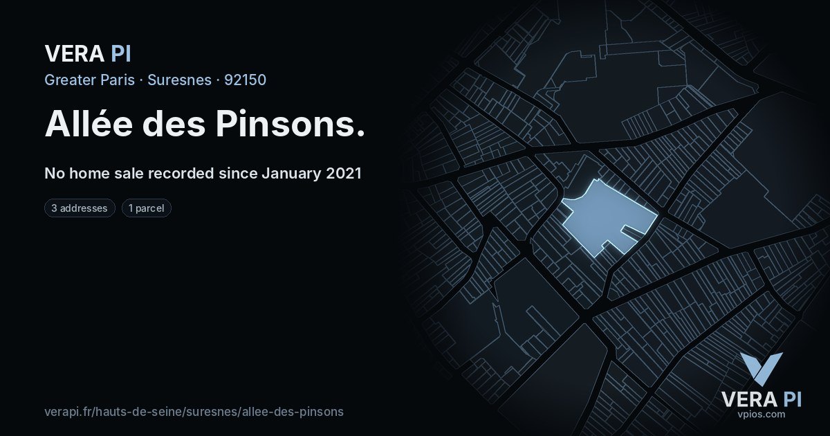 Allée des Pinsons, Suresnes at night – every parcel coloured by the prices around it, the street's own parcels lit