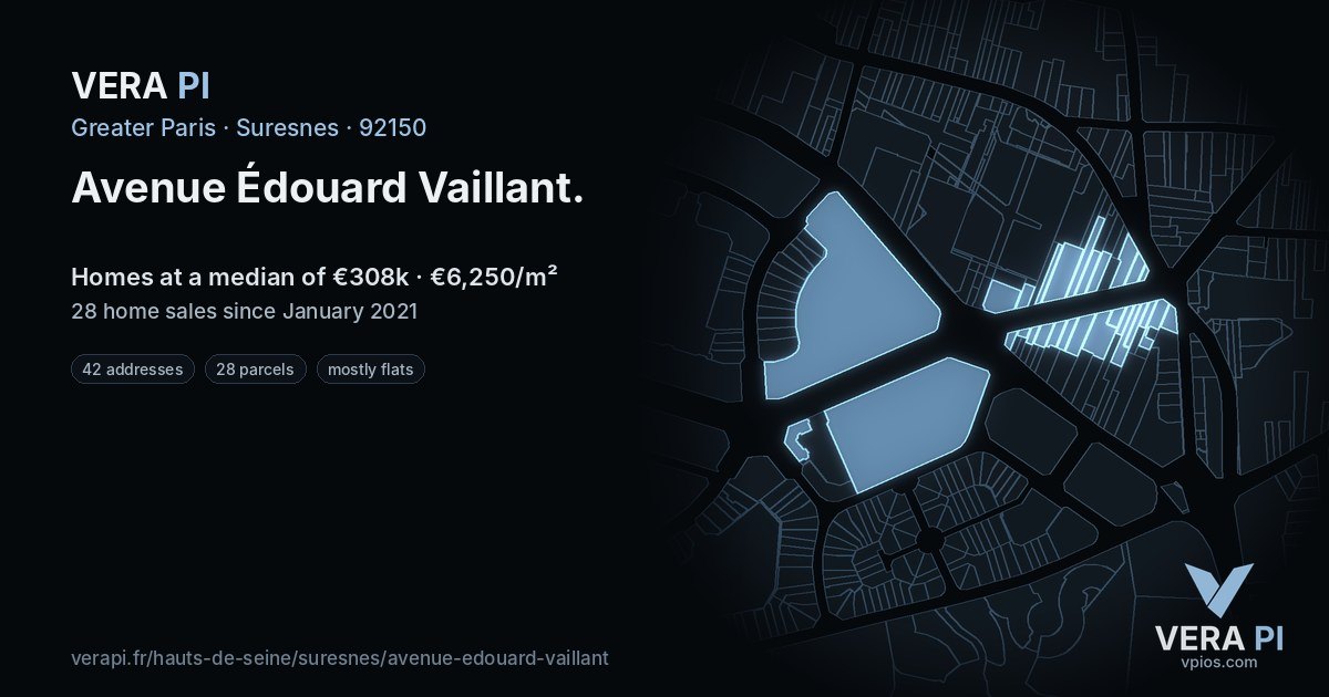 Avenue Édouard Vaillant, Suresnes at night – every parcel coloured by the prices around it, the street's own parcels lit