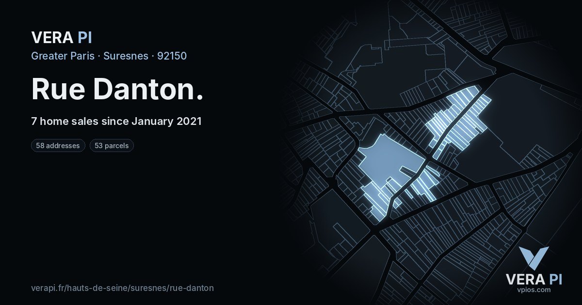 Rue Danton, Suresnes at night – every parcel coloured by the prices around it, the street's own parcels lit